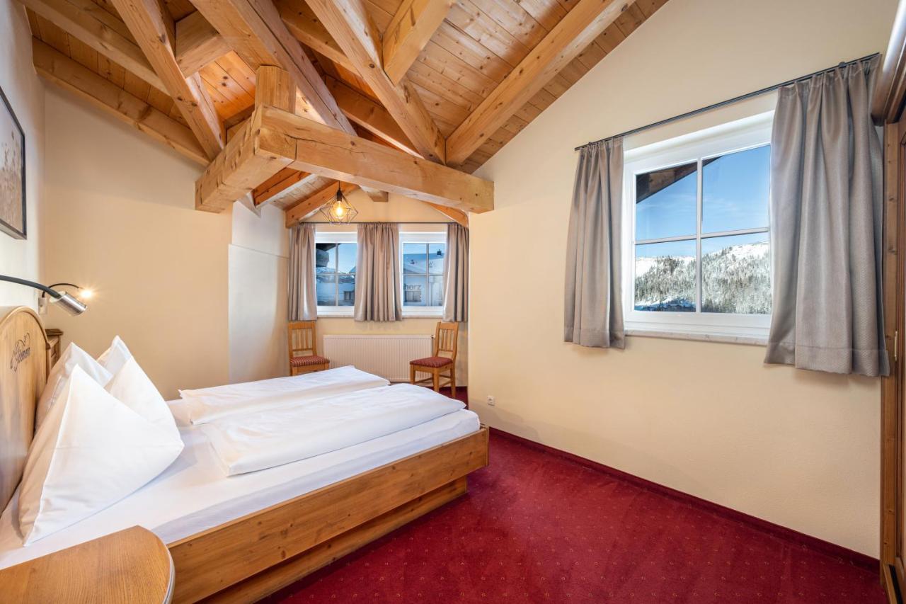 Appartement & Suiten Hotel Gloecknerin โอเบอร์เทาเอิร์น ภายนอก รูปภาพ