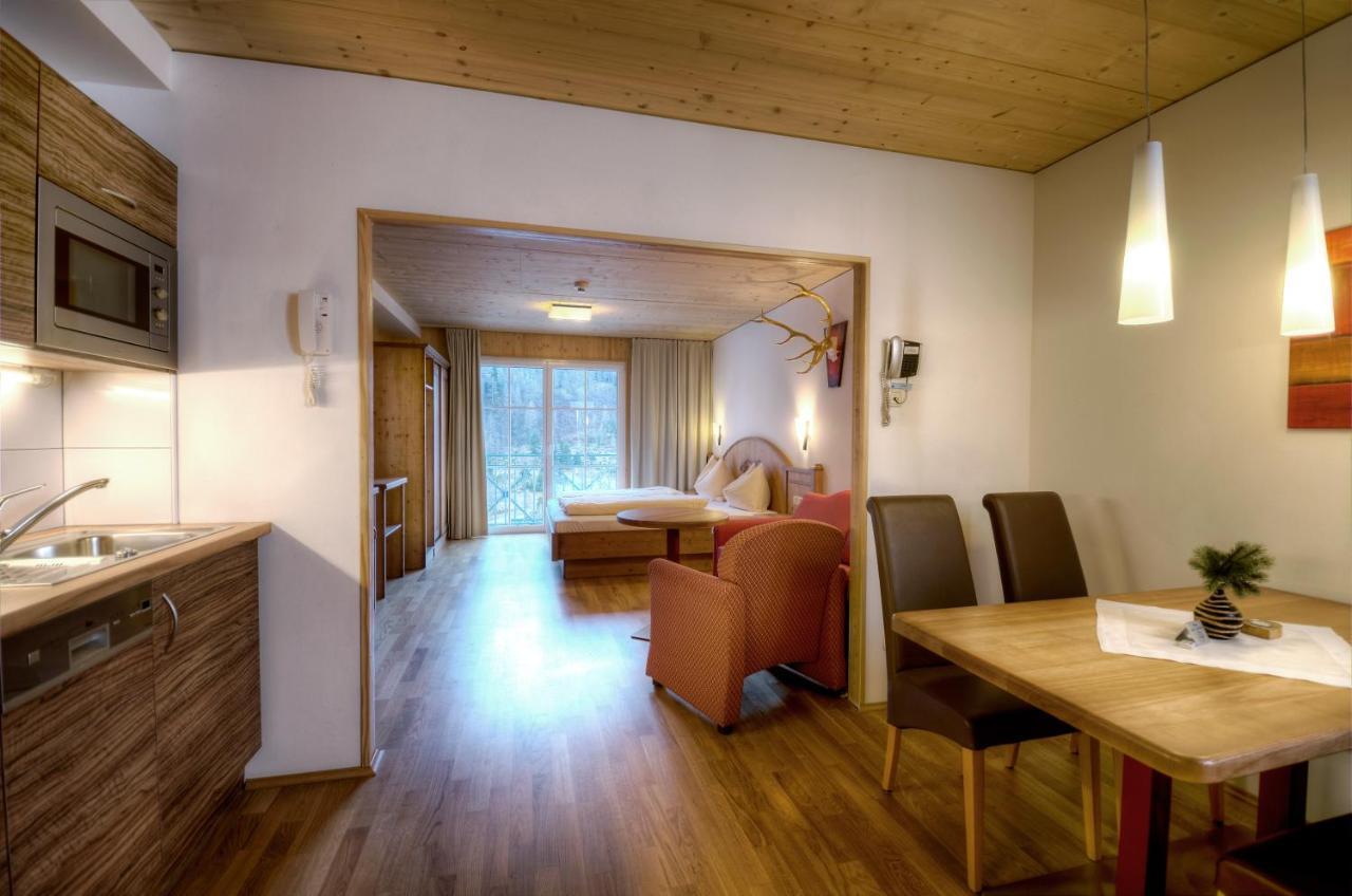 Appartement & Suiten Hotel Gloecknerin โอเบอร์เทาเอิร์น ภายนอก รูปภาพ